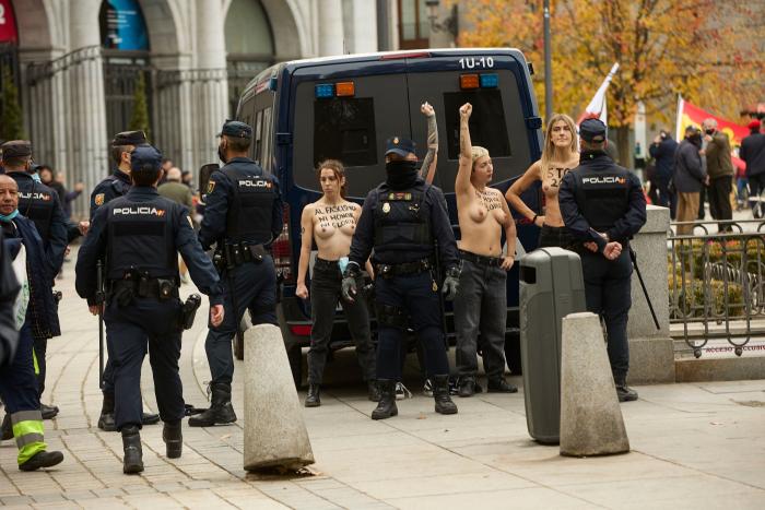 Frank Cuesta no duda en sumarse a la 'batalla' de la lechuga contra Truss que afecta a Ayuso