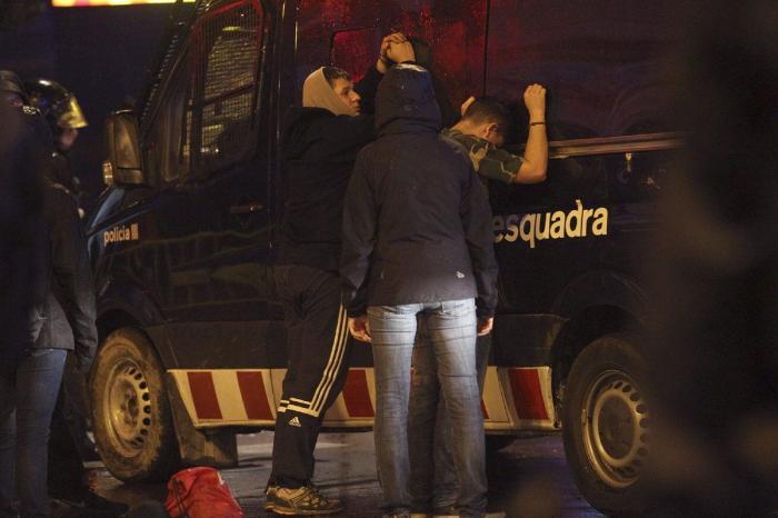 Cuarta noche de incidentes en Can Vies (Barcelona) con 23 detenidos