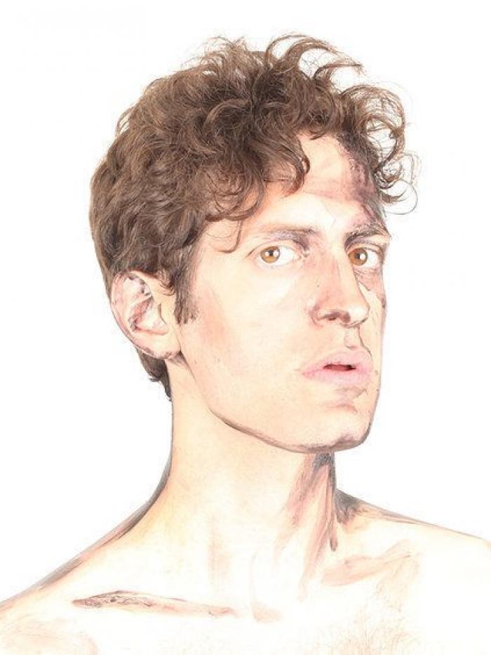 La artista que convierte personas en cuadros en 2D