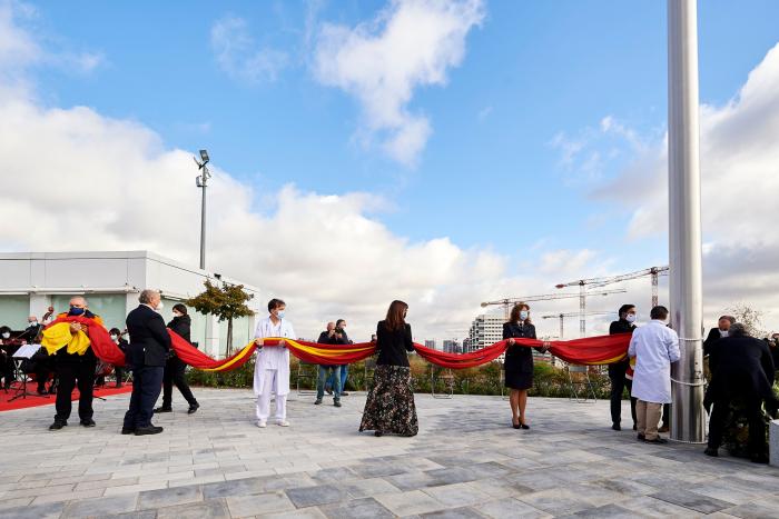 El recado de Juan y Medio a Miguel Bosé con una de sus canciones