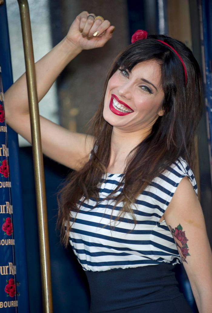 Ángel Martín lo vuelve a hacer y convierte indirectamente a Pilar Rubio en 'trending topic'