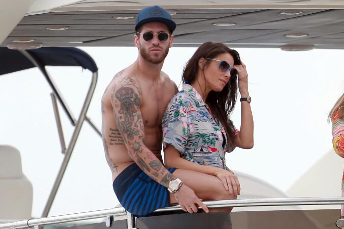 Ángel Martín lo vuelve a hacer y convierte indirectamente a Pilar Rubio en 'trending topic'