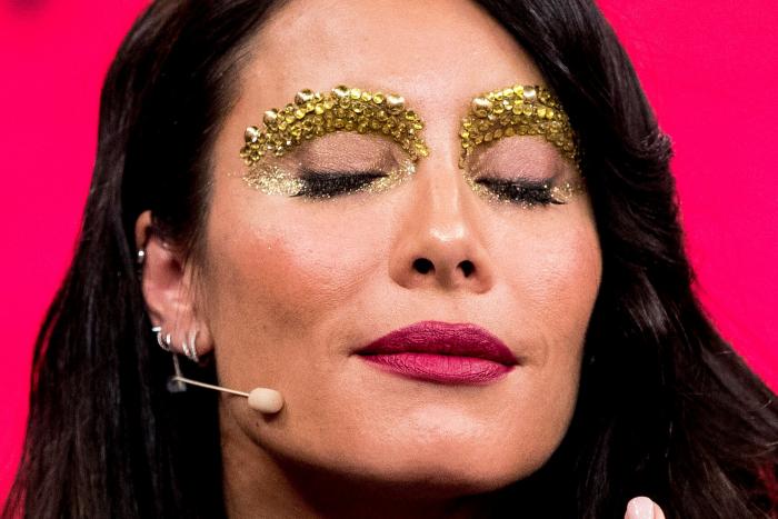 Ángel Martín lo vuelve a hacer y convierte indirectamente a Pilar Rubio en 'trending topic'