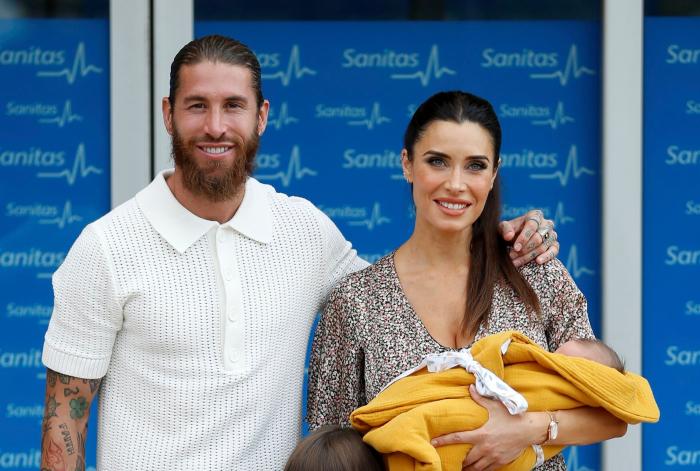 Ángel Martín lo vuelve a hacer y convierte indirectamente a Pilar Rubio en 'trending topic'