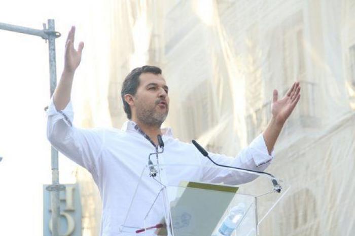 Buscan acomodo para este 'caído' del PP y el presidente del Pacma reacciona