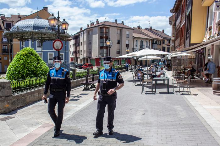 La OMS aconseja quedarse en casa en Navidad y no acudir a reuniones familiares