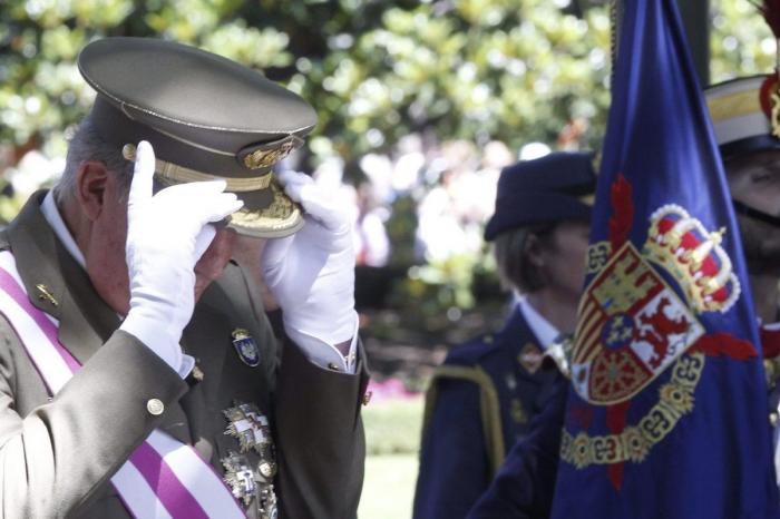 El rey preside su último acto como jefe supremo militar