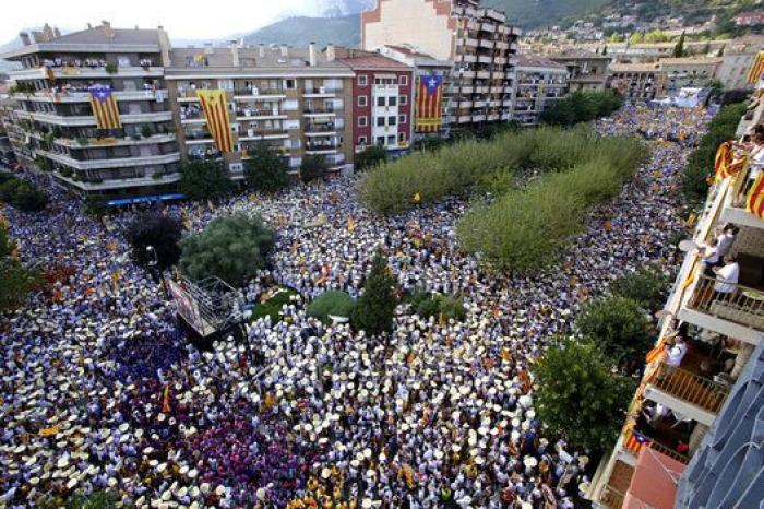 La Diada más dispersa une su voz para volver a reclamar un referéndum