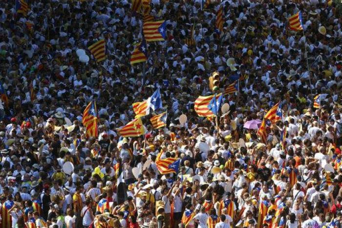 La Diada más dispersa une su voz para volver a reclamar un referéndum