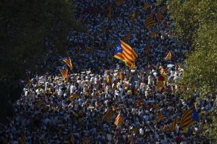 La Diada más dispersa une su voz para volver a reclamar un referéndum