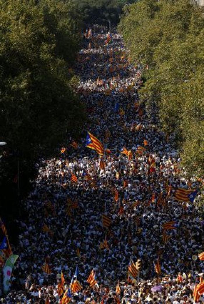 La Diada más dispersa une su voz para volver a reclamar un referéndum