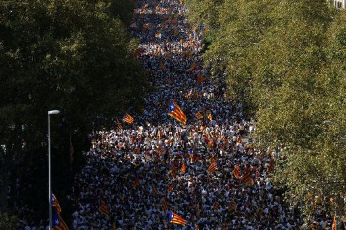 La Diada más dispersa une su voz para volver a reclamar un referéndum