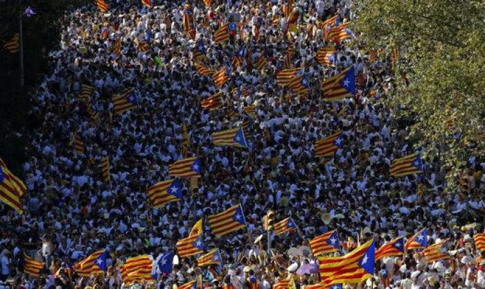La Diada más dispersa une su voz para volver a reclamar un referéndum