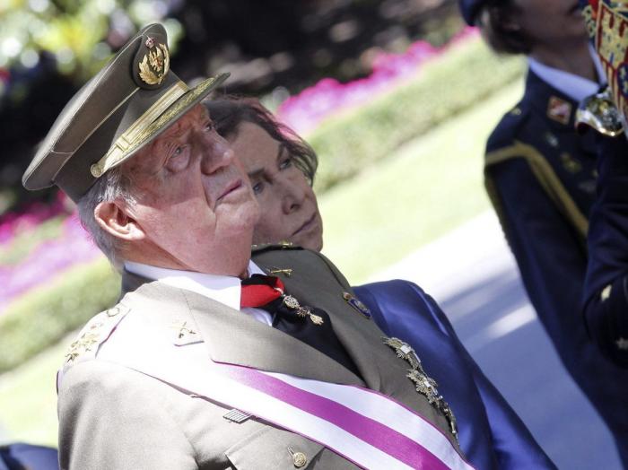 El rey preside su último acto como jefe supremo militar