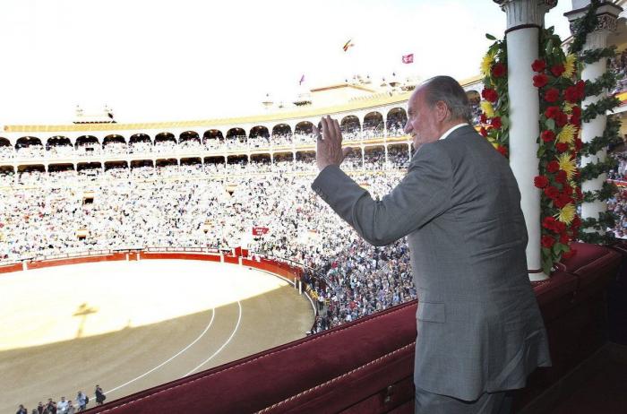 De Juan Carlos I a Felipe VI: los escenarios simbólicos de la sucesión (FOTOS)