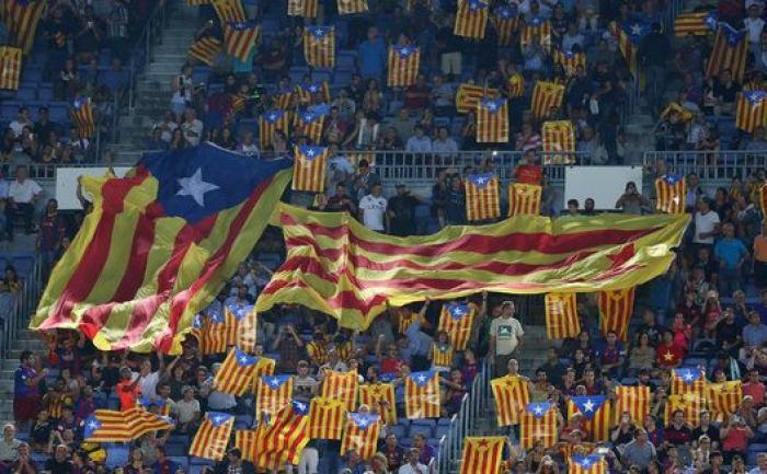 Castellers y una estelada en un partido de la NBA