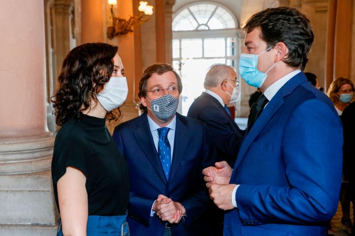 Sí, las vacunas funcionan; no, los inmunizados no están 100% a salvo