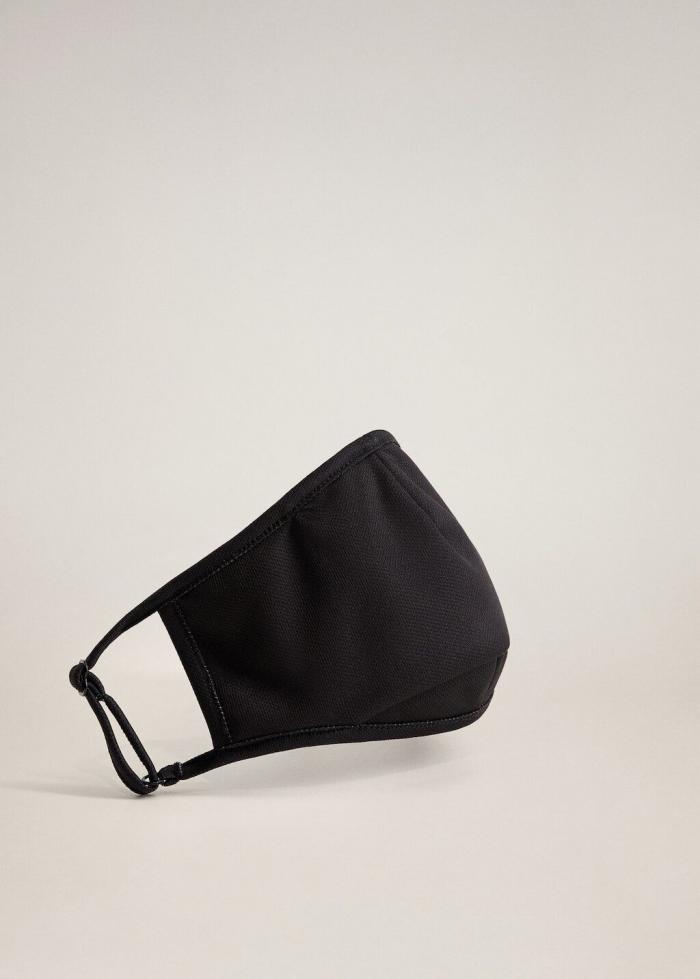 Soy científica y ni siquiera yo consigo que los míos respeten las normas anti-Covid-19