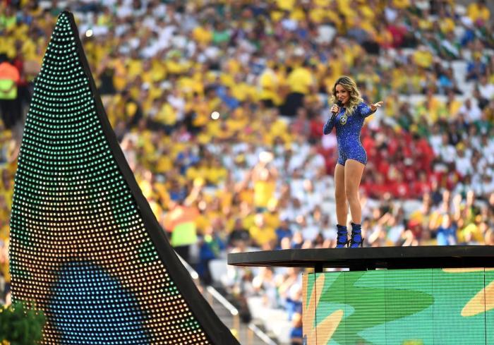 La actuación de Jennifer Lopez en Brasil (VÍDEO, FOTOS)