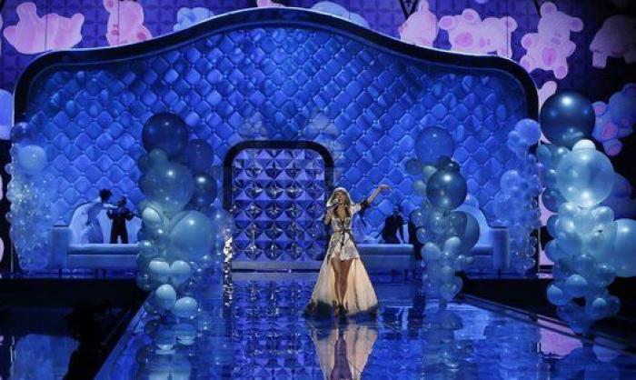 FOTOS: así ha sido el desfile Victoria's Secret 2014 en Londres