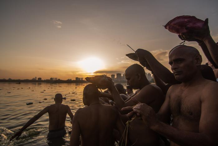 25 maneras de honrar a los muertos en el mundo que no son ni Todos los Santos ni Halloween