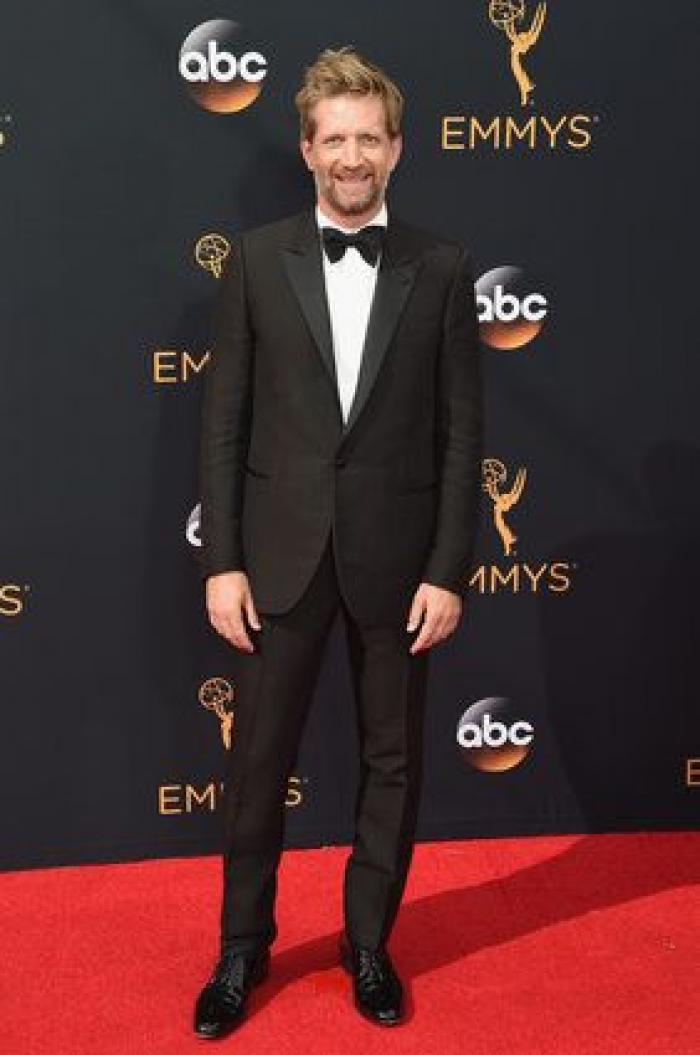 La emotiva dedicatoria del Emmy de Julia Louis-Dreyfus a su padre recién fallecido