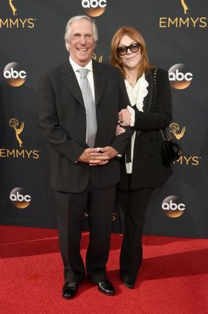 La emotiva dedicatoria del Emmy de Julia Louis-Dreyfus a su padre recién fallecido