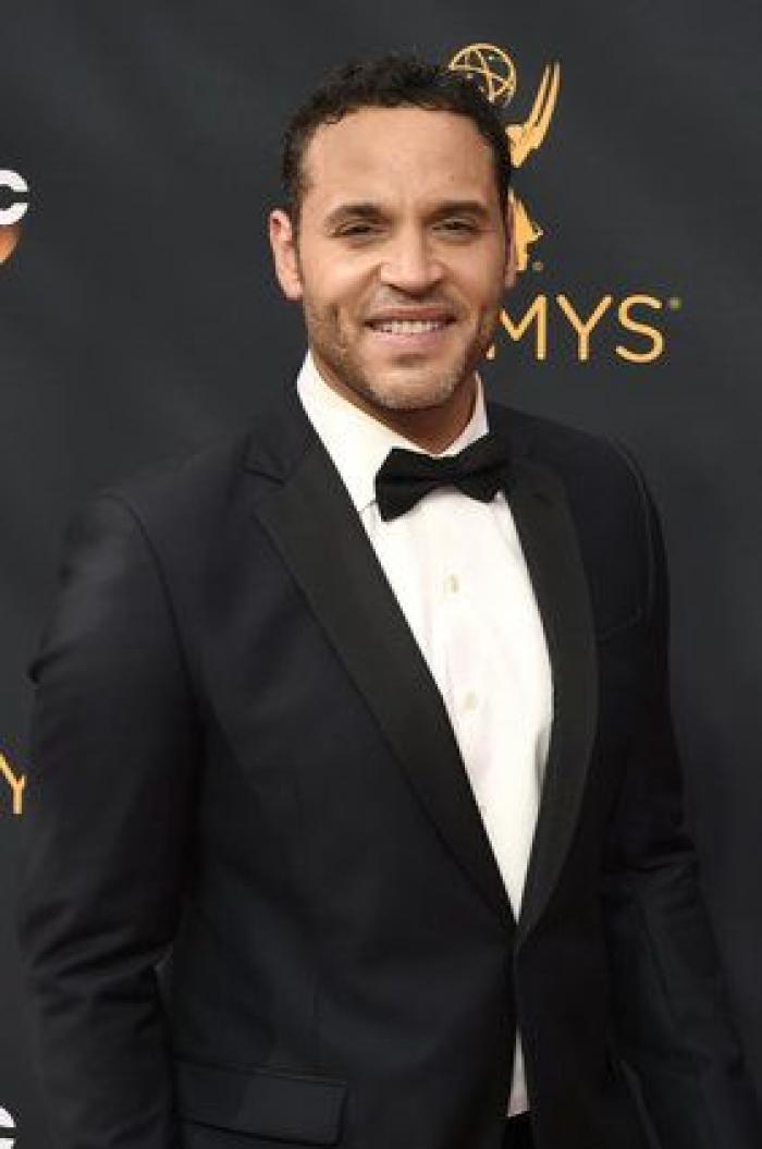 La emotiva dedicatoria del Emmy de Julia Louis-Dreyfus a su padre recién fallecido