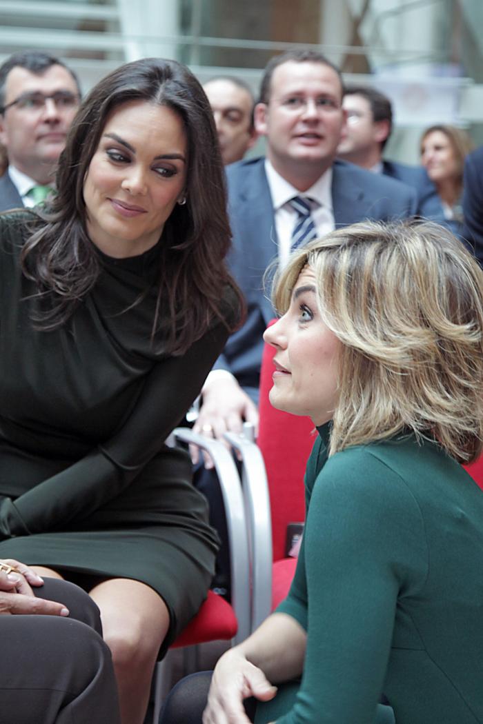 Mónica Carrillo: "¿Si lo escribe Almudena Grandes es novela femenina y si lo escribe Javier Marías es masculina?"