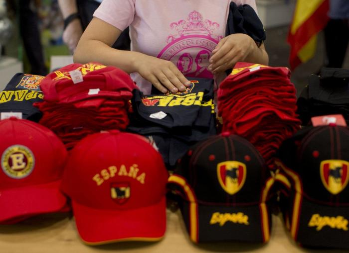 Coronación Felipe VI: estos son los fans de la monarquía más madrugadores (FOTOS)