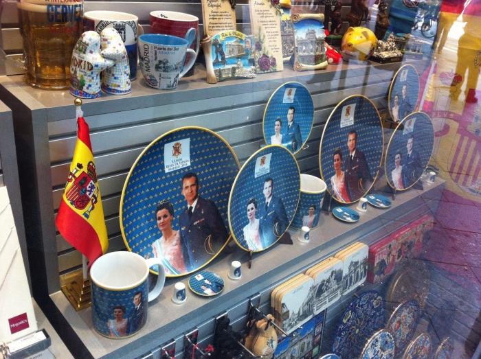 Coronación Felipe VI: estos son los fans de la monarquía más madrugadores (FOTOS)