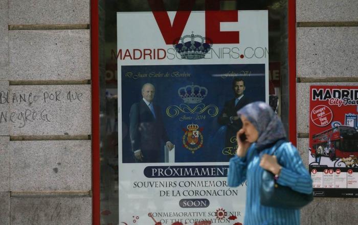 Coronación Felipe VI: estos son los fans de la monarquía más madrugadores (FOTOS)