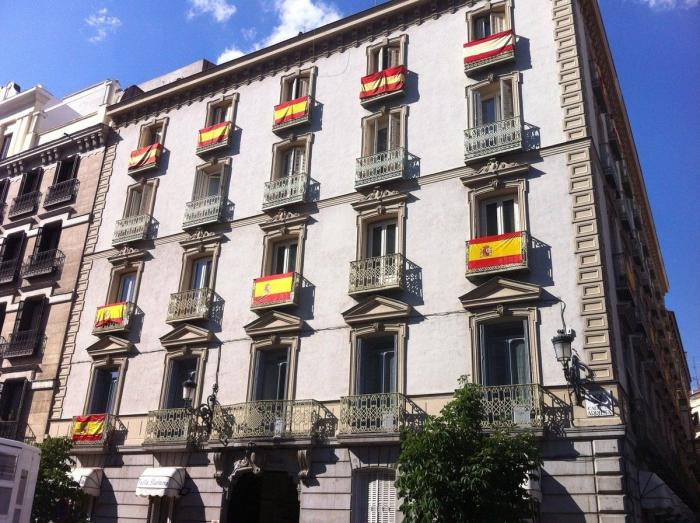 Coronación Felipe VI: estos son los fans de la monarquía más madrugadores (FOTOS)