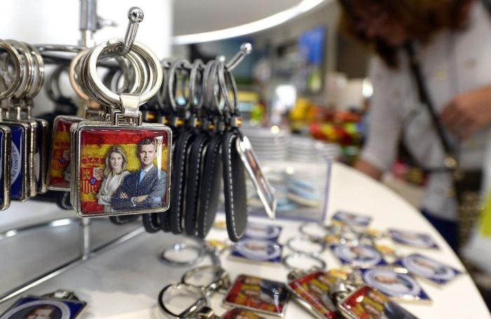 Coronación Felipe VI: estos son los fans de la monarquía más madrugadores (FOTOS)