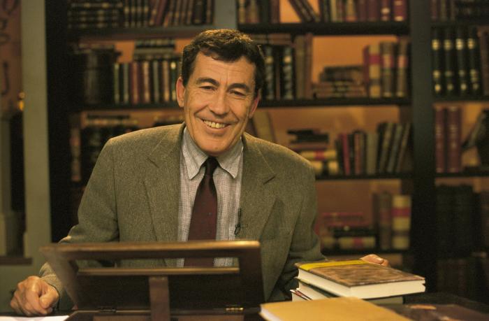 Sánchez Dragó exige la dimisión de Fernando Simón por estas declaraciones