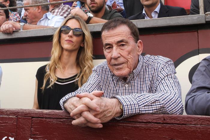 Sánchez Dragó exige la dimisión de Fernando Simón por estas declaraciones