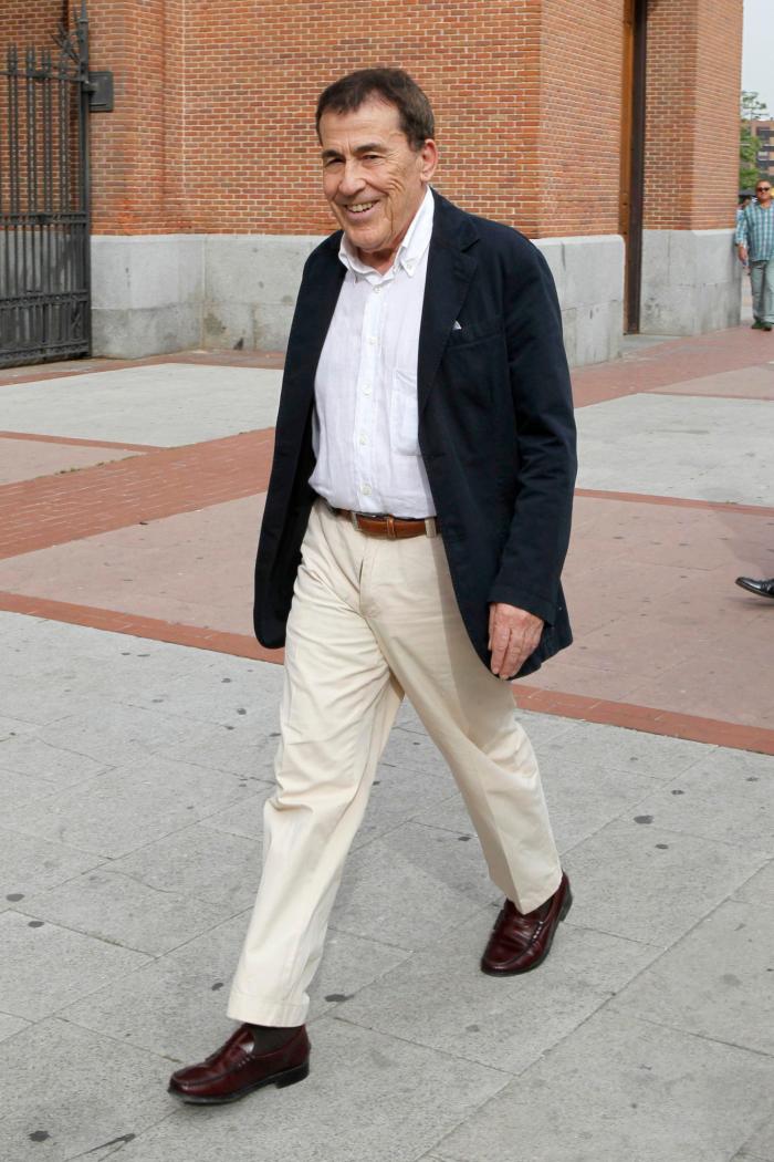 Sánchez Dragó exige la dimisión de Fernando Simón por estas declaraciones