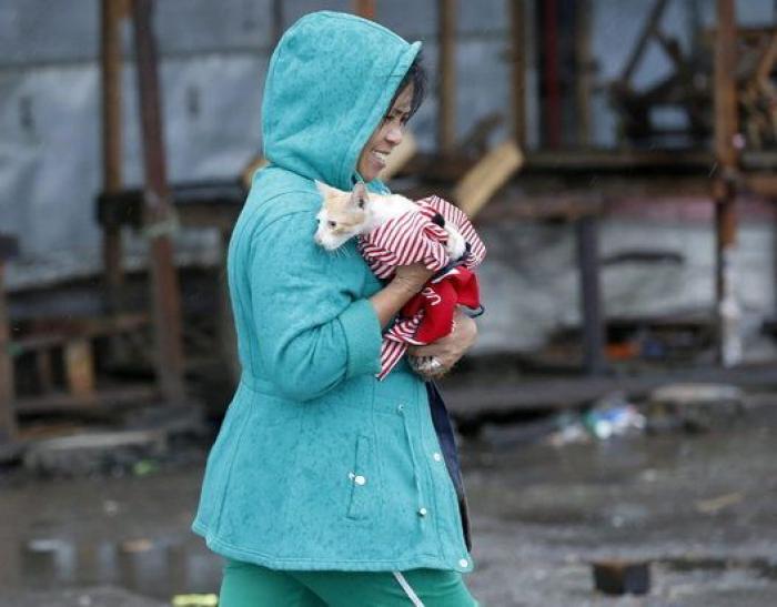Las imágenes del tifón Hagupit que azota a Filipinas (FOTOS)
