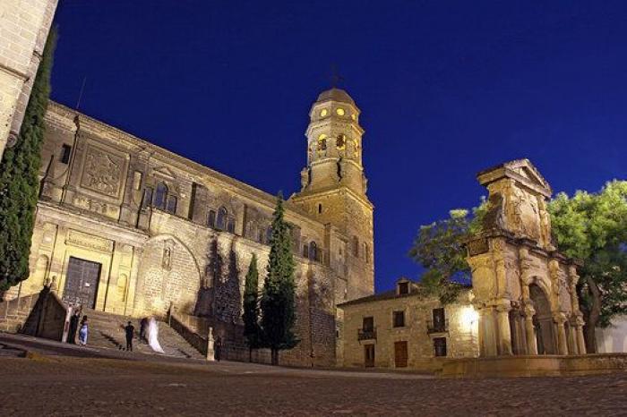 Un puente para descubrir las ciudades Patrimonio de la Humanidad en España