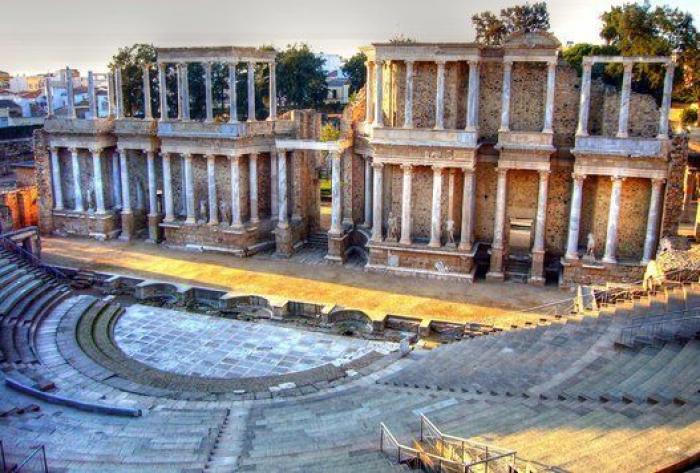 Un puente para descubrir las ciudades Patrimonio de la Humanidad en España