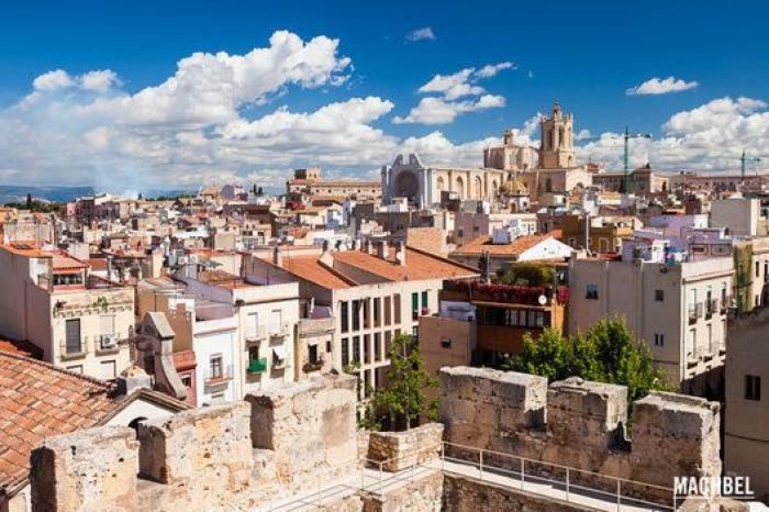 Un puente para descubrir las ciudades Patrimonio de la Humanidad en España