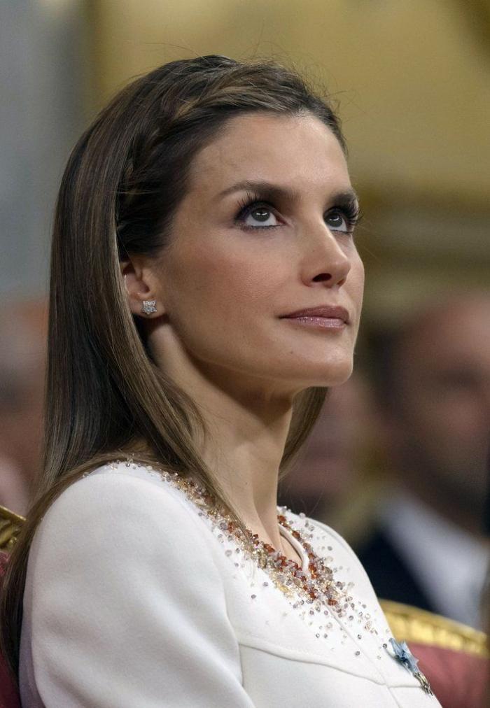 El beso de la boda Vs. el beso de la coronación: ¿cuál te gusta menos? (ENCUESTA)