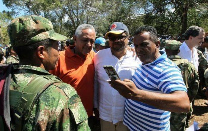 El partido político surgido de la extinta guerrilla de las FARC pide perdón a las víctimas de secuestro