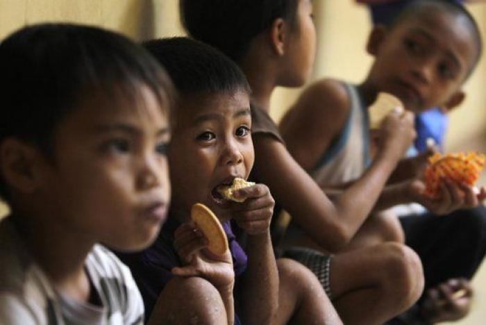 Hagupit deja a su paso por Filipinas 27 muertos, dos millones de afectados y 13.000 casas destruidas