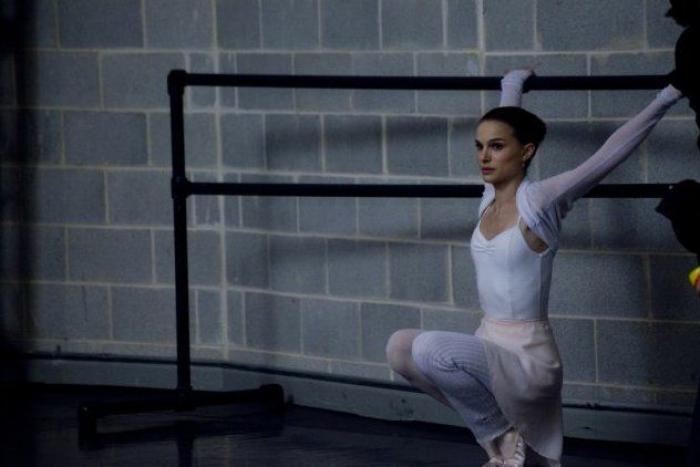 Eddie Redmayne, irreconocible en su papel de transexual en su próxima película (FOTOS)