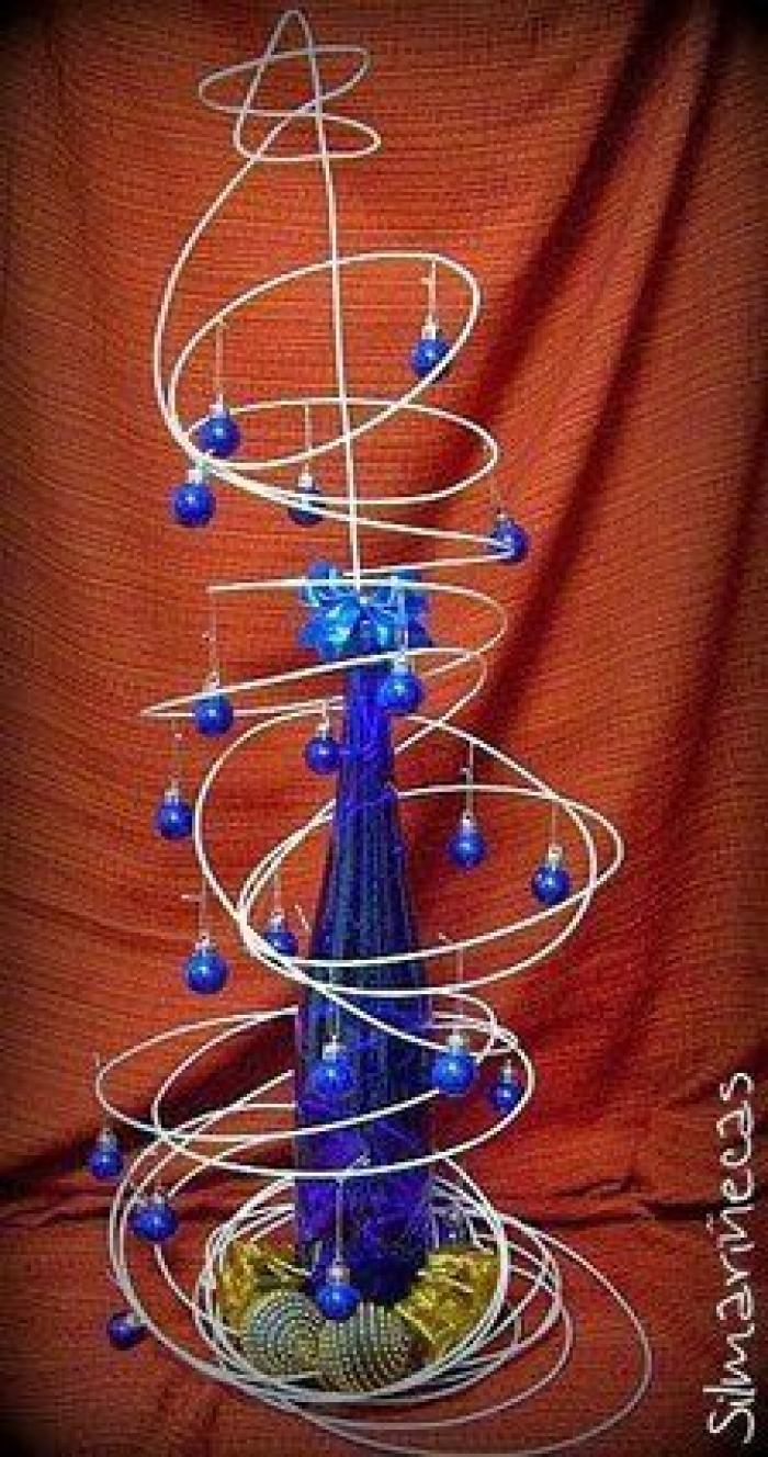 Desmontando a Teodoro García Egea: el árbol de Navidad es una tradición pagana que vino de Rusia