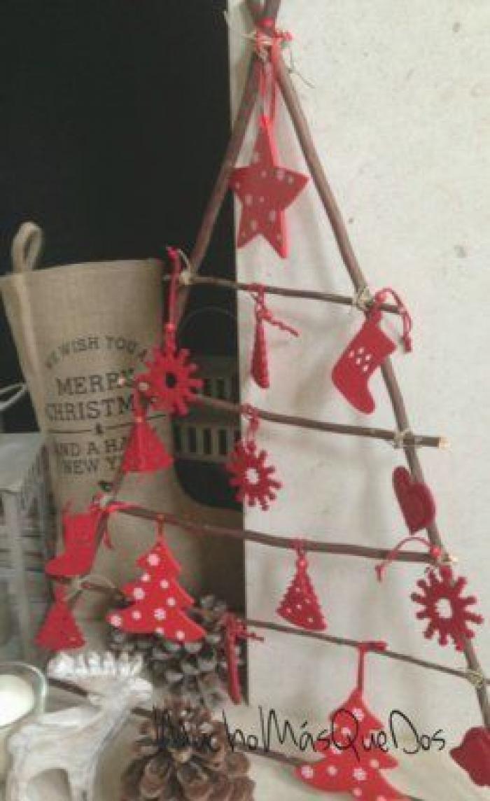 Desmontando a Teodoro García Egea: el árbol de Navidad es una tradición pagana que vino de Rusia