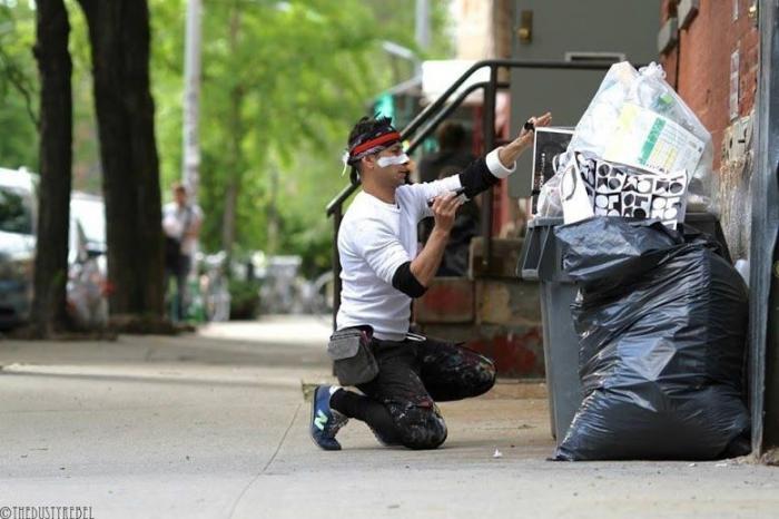 Cómo convertir la maloliente basura en algo divertido (FOTOS)