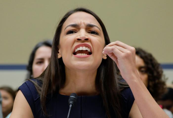 El inesperado discurso de Alexandria Ocasio-Cortez que ha tenido que aclarar en Twitter