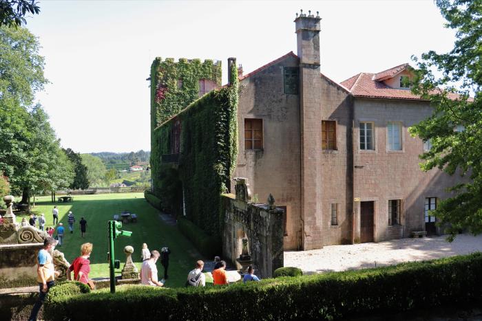 Un 'paseo' por el pazo Meirás (pero no el que Franco querría)